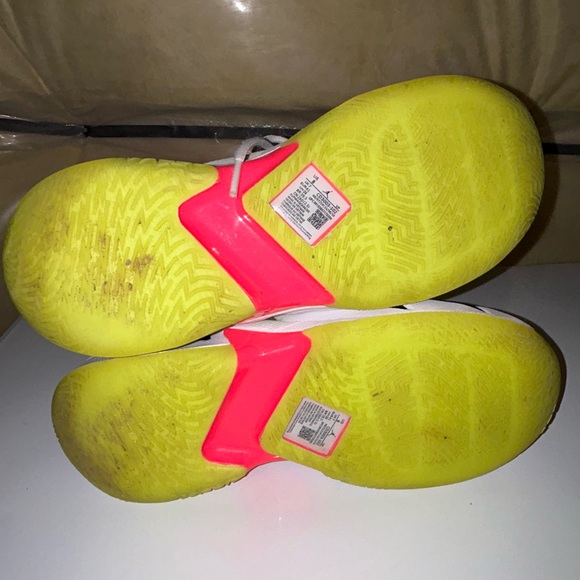 Jordan Why Not Zer0.3 Sneaker Shoes - Picture 5 of 8